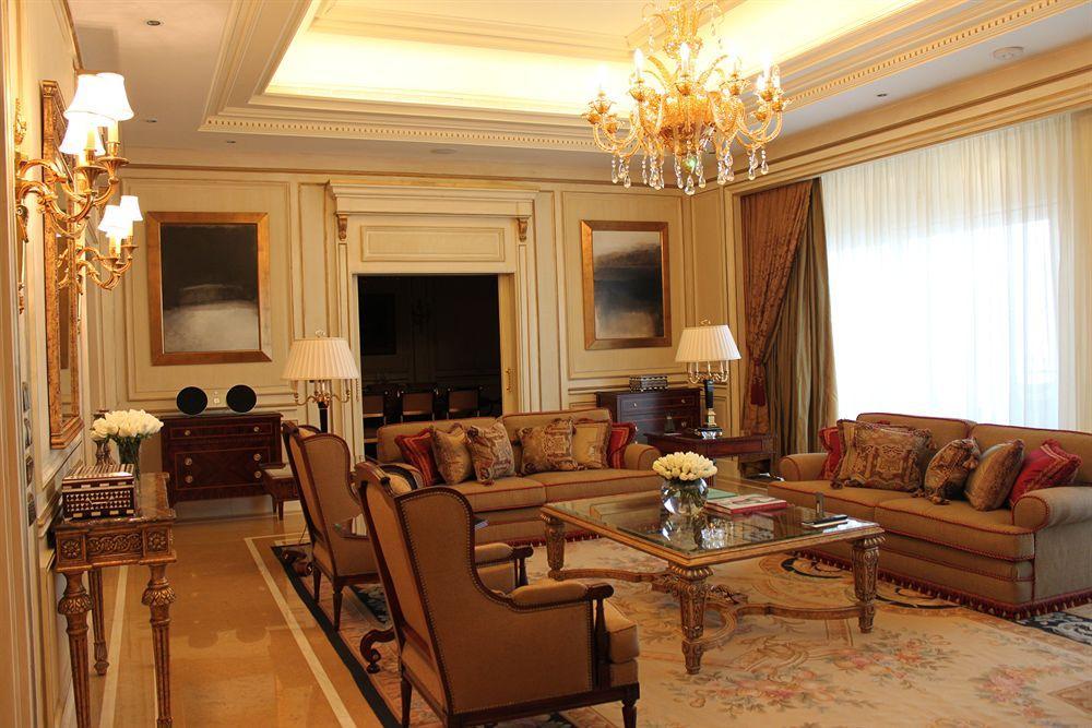 Four Seasons Hotel Beirut Esterno foto